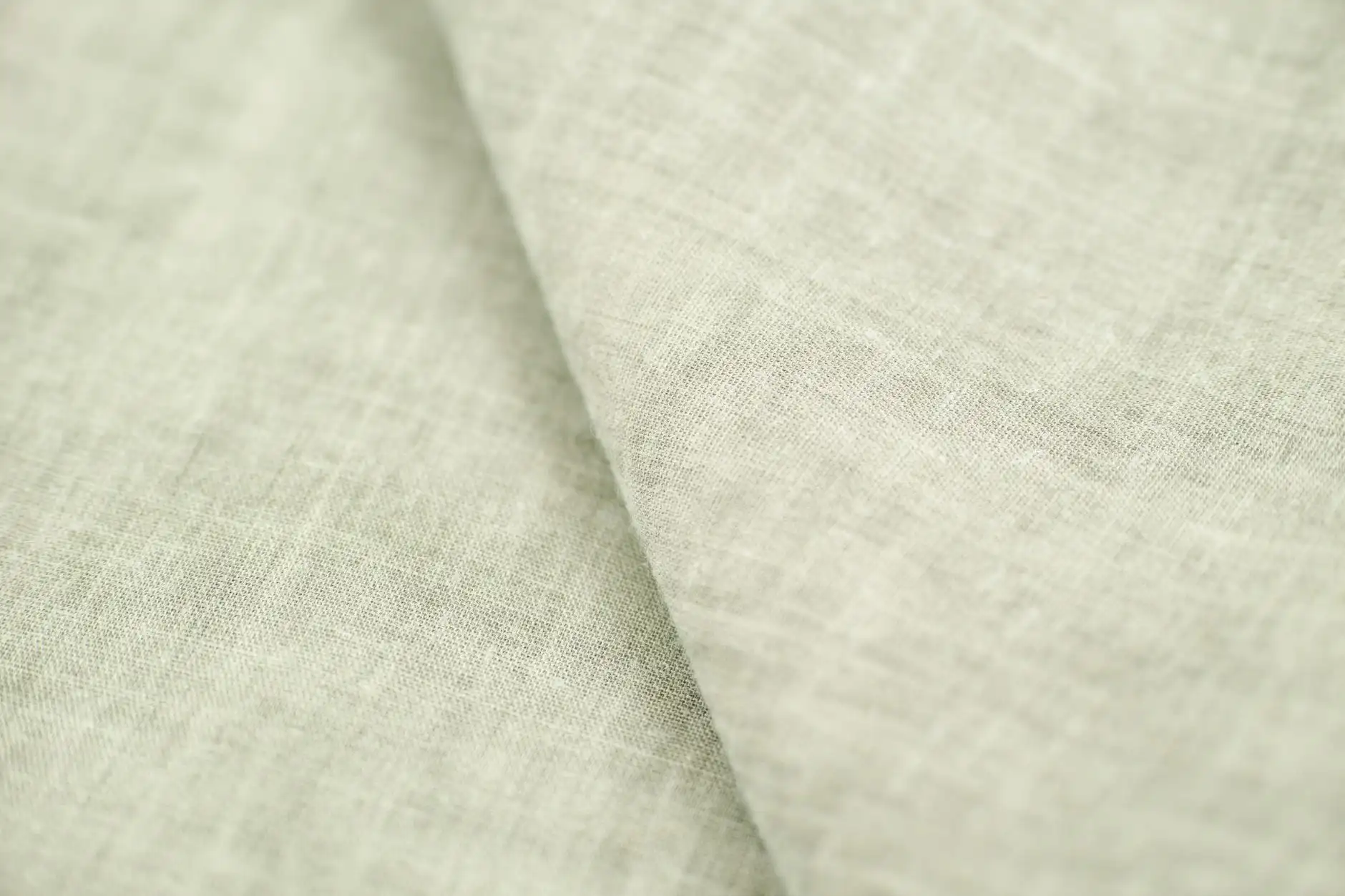 磁灶镇寒冰美容面部护理方案与产品搭配指南
