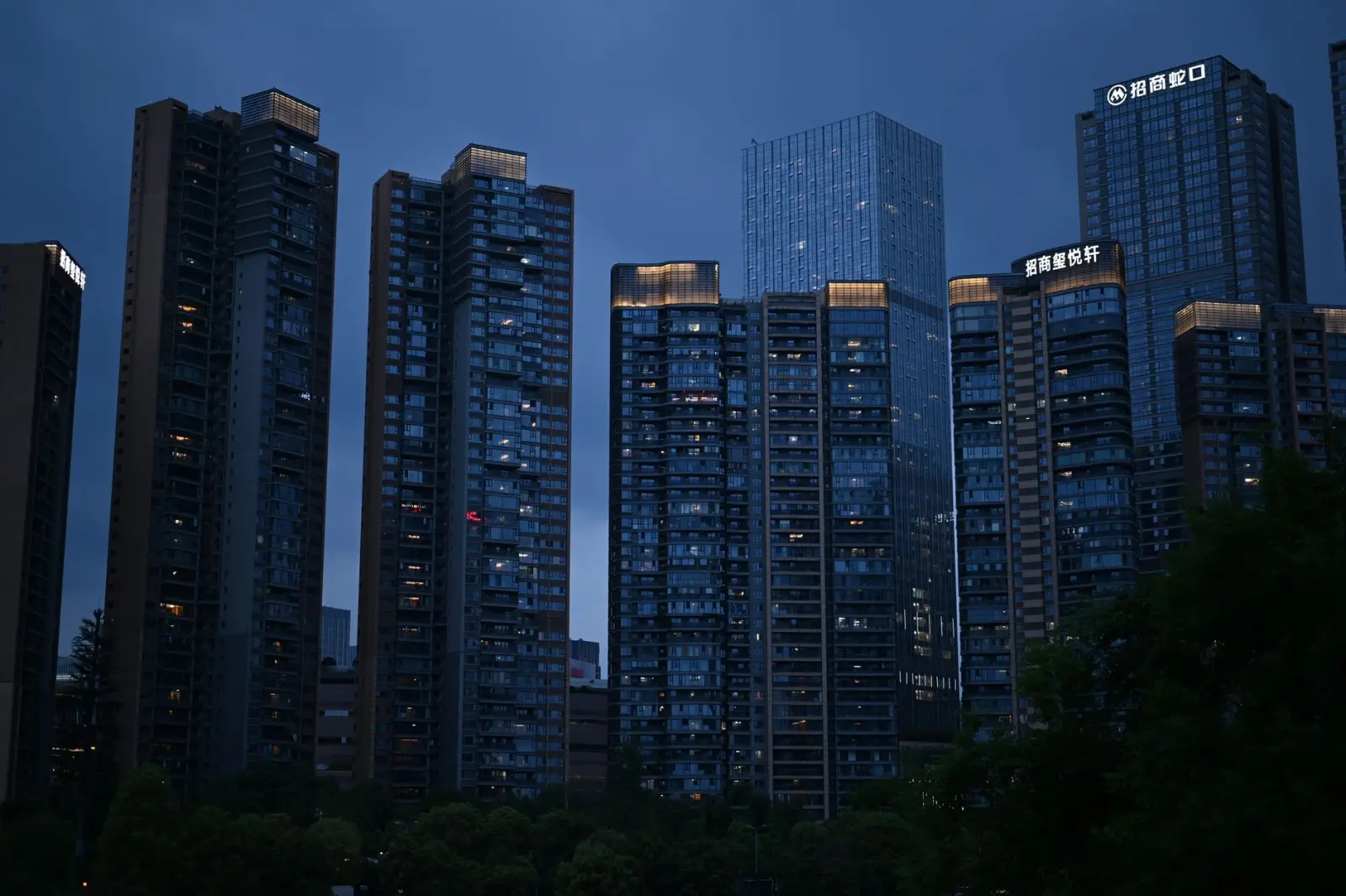 2024年晋江美容服务市场趋势：皮肤管理方案与定制化护肤选择