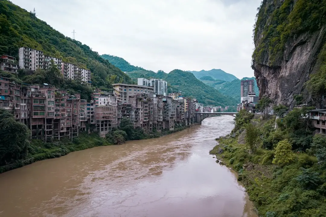 磁灶镇寒冰美容分享：敏感肌护理的常见误区与专业建议